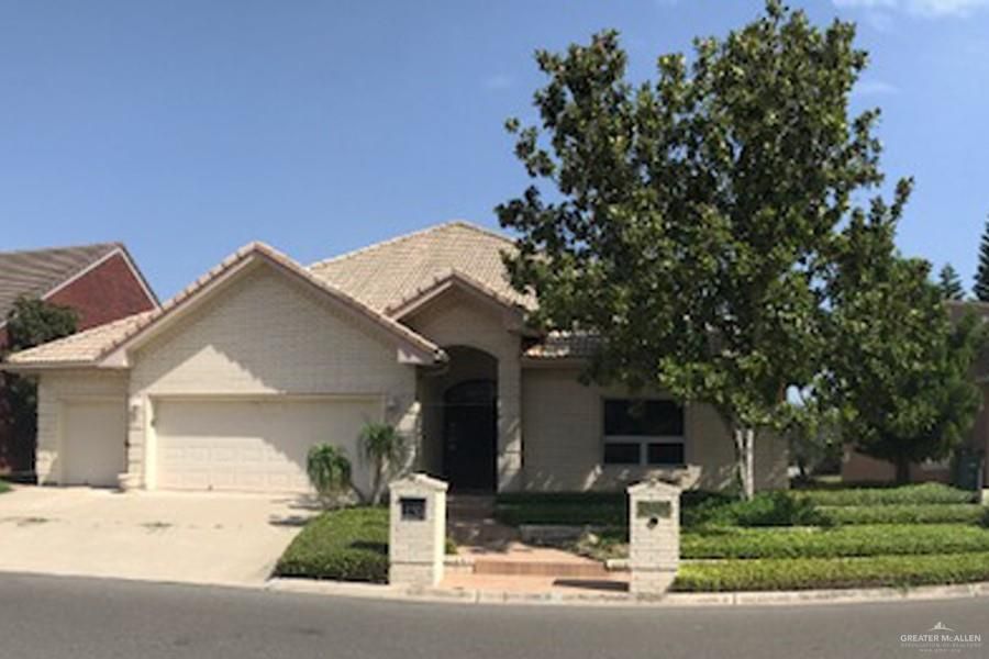 818 Cimarron Dr, Mission, TX 78572