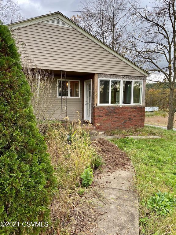 2525 Snydertown Rd, Sunbury, PA 17801