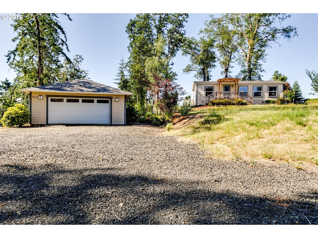 93050 Lavender Ln, Cheshire, OR 97419