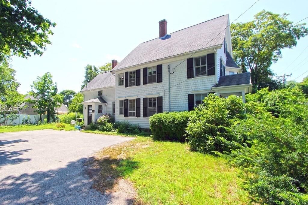 80 Locust Street, Falmouth, MA 02540