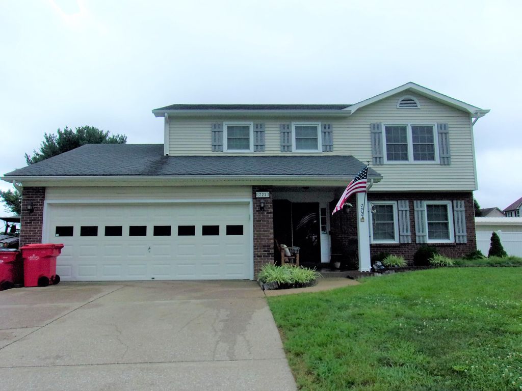 722 Isaac Shelby Cir W, Frankfort, KY 40601 MLS