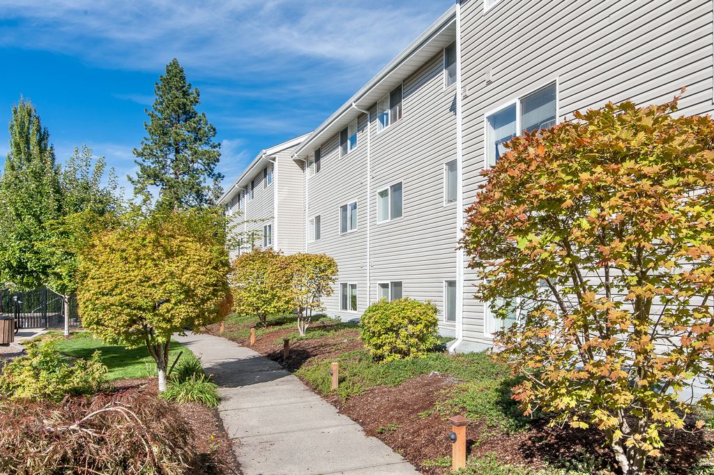 Cascade Woods Apartments Aloha, OR Trulia