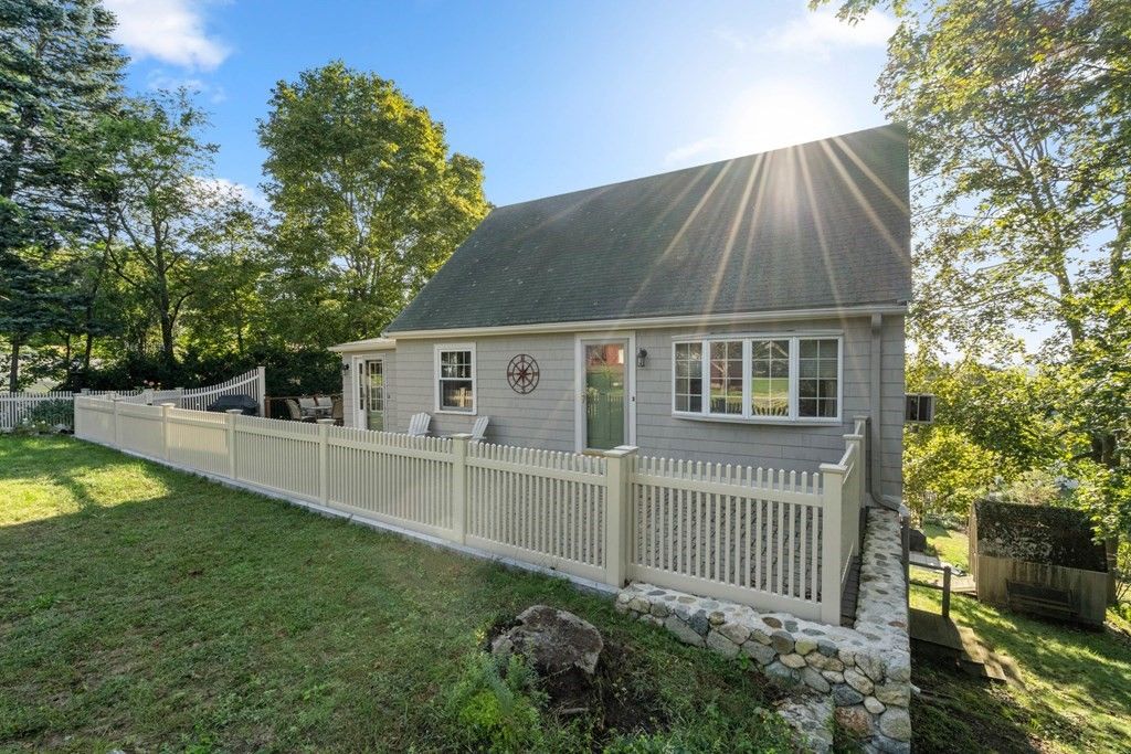 20 Martin St, Arlington, MA 02474