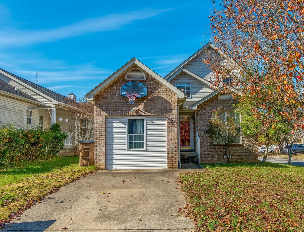 1453 Bell Trace Dr, Antioch, TN 37013