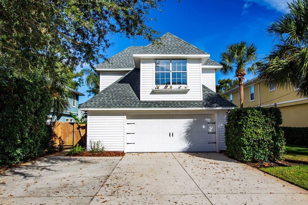 725 11th Ave S, Jacksonville Beach, FL 32250