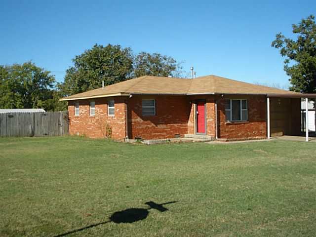 525 Donna Ln, Prague, OK 74864