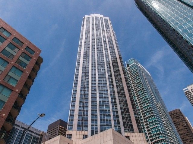 512 N McClurg Ct #4903, Chicago, IL 60611