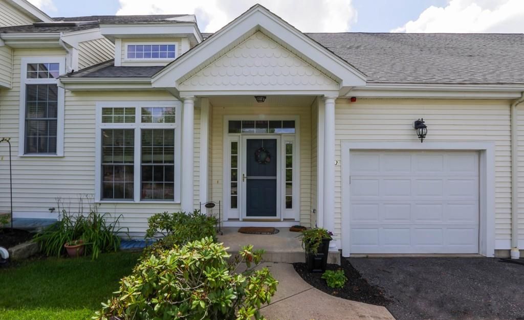 3 Kingson Ln #3, Medway, MA - 2 Bed, 3 Bath Condo - 30 Photos | Trulia