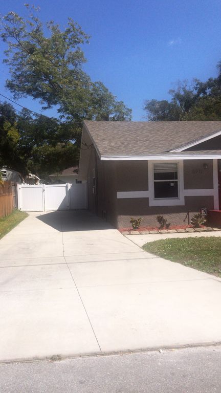 6911 N  Lynn Ave, Tampa, FL 33604