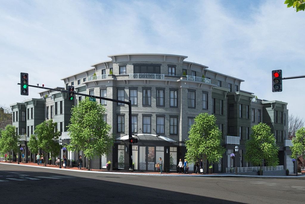 46-64 Maplewood Ave #309, Portsmouth, NH 03801