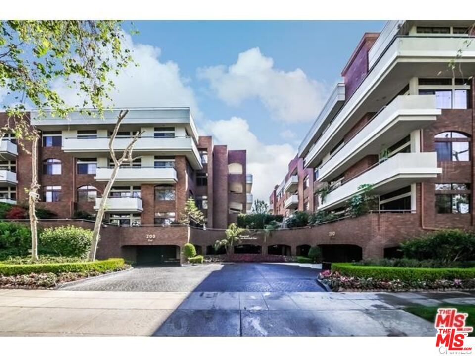 200 N  Swall Dr #454, Beverly Hills, CA 90211