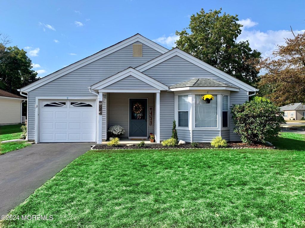 2 Tall Hedge Court, Barnegat, NJ 08005 - See Est. Value, Schools 