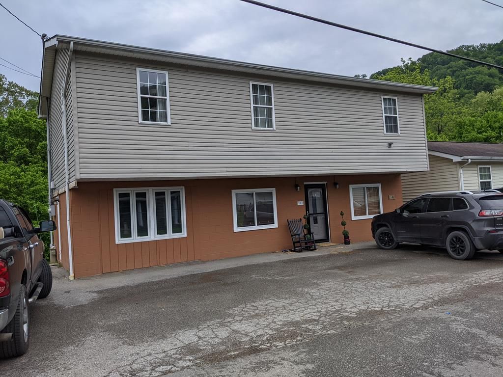 143 Water St, Chapmanville, WV 25508 Trulia