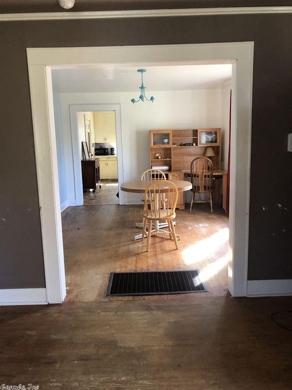 501 S Van Buren St, Plumerville, AR 72127 3 Bed, 1 Bath SingleFamily