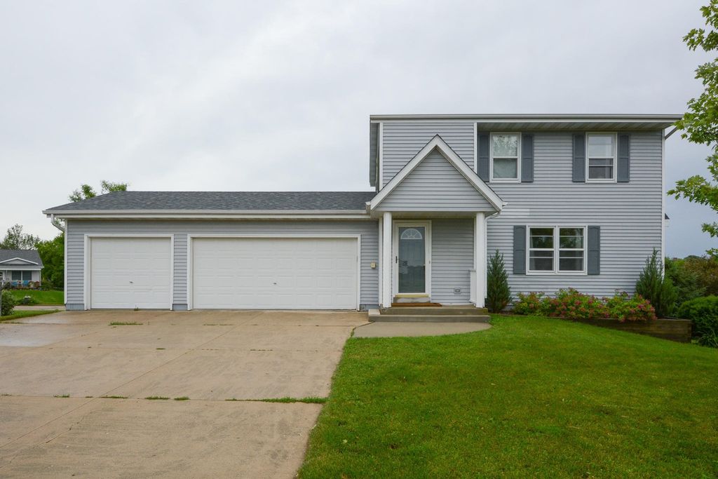 116 Westgate Dr, Iron Ridge, WI 53035 Trulia