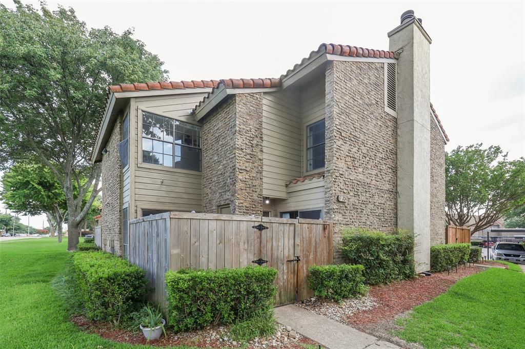 333 Melrose Dr #32A, Richardson, TX 75080