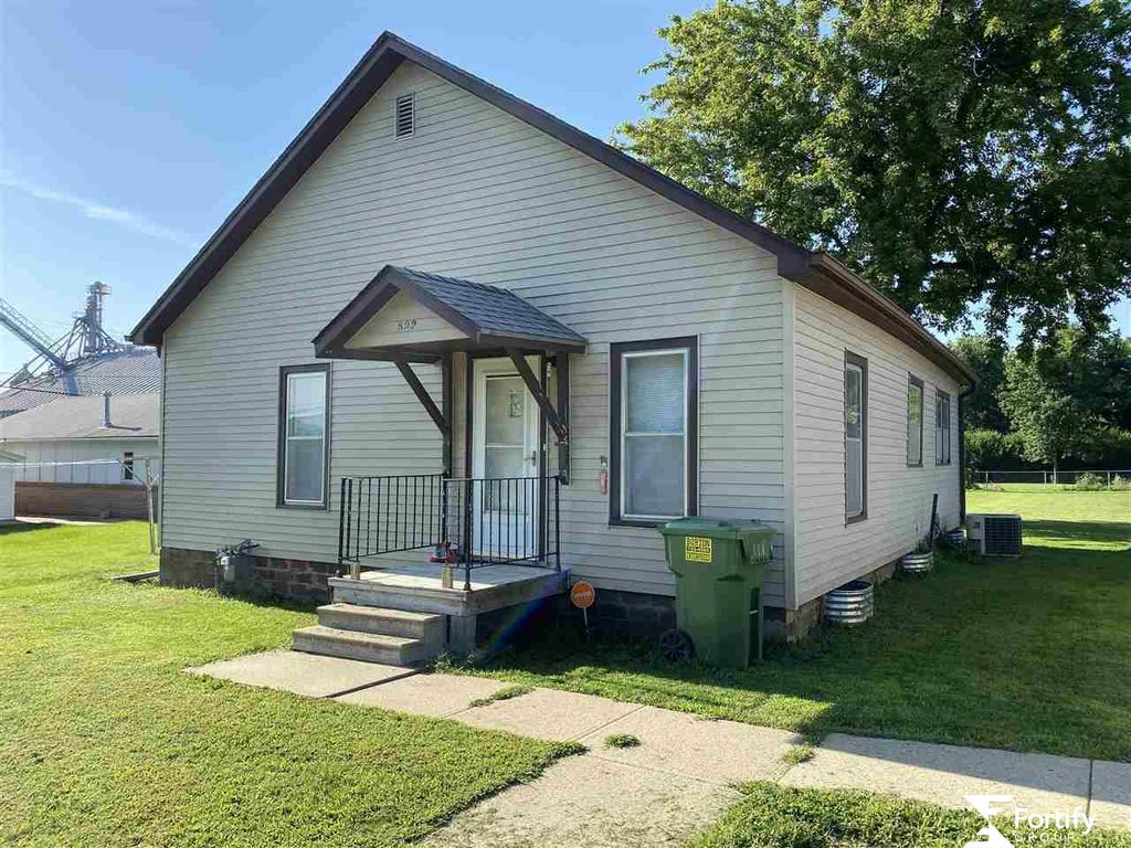 533 G St, Geneva, NE 68361 Trulia