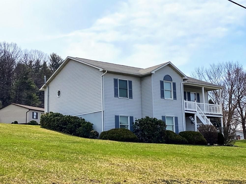 8 Pennsylvania Ave, Brookville, PA 15825 Trulia