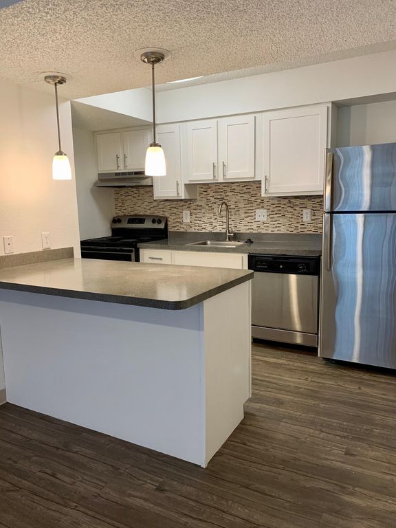 765 E 400 S, Salt Lake City, UT 84102