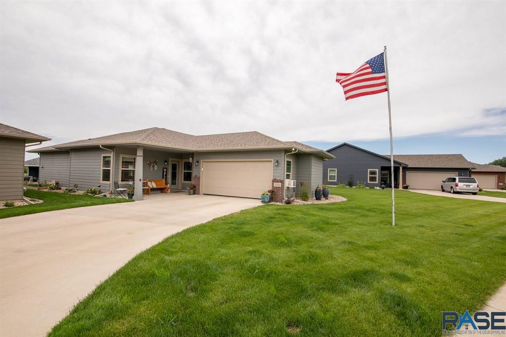 5201 E Villa Ridge St, Sioux Falls, SD 57110 Trulia