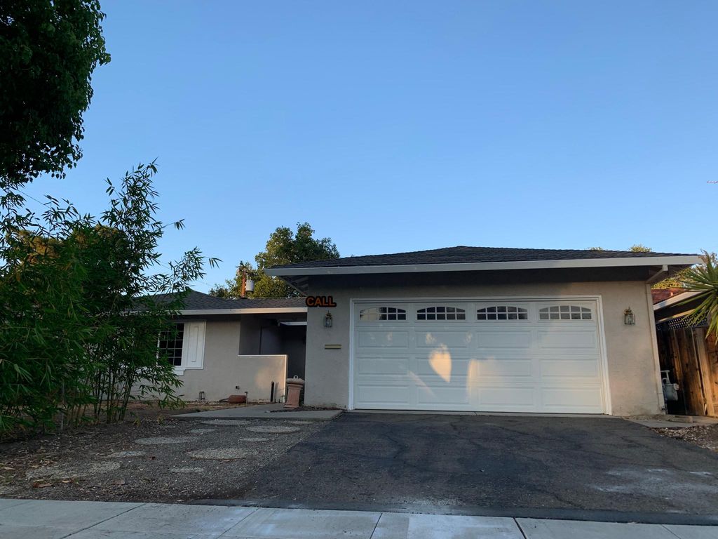 1120 Elmsford Dr, Cupertino, CA 95014