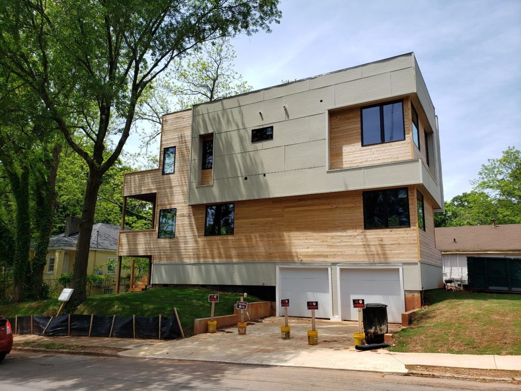 1527 1st St NE, Atlanta, GA 30307
