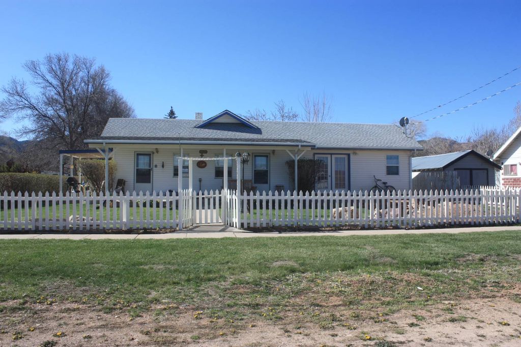 182 E 100 N, Parowan, UT 84761 Trulia