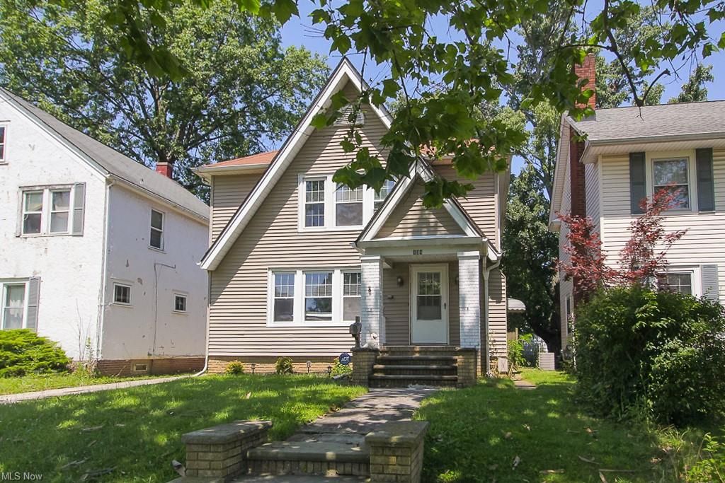 134 Denison Ave, Elyria, OH 44035