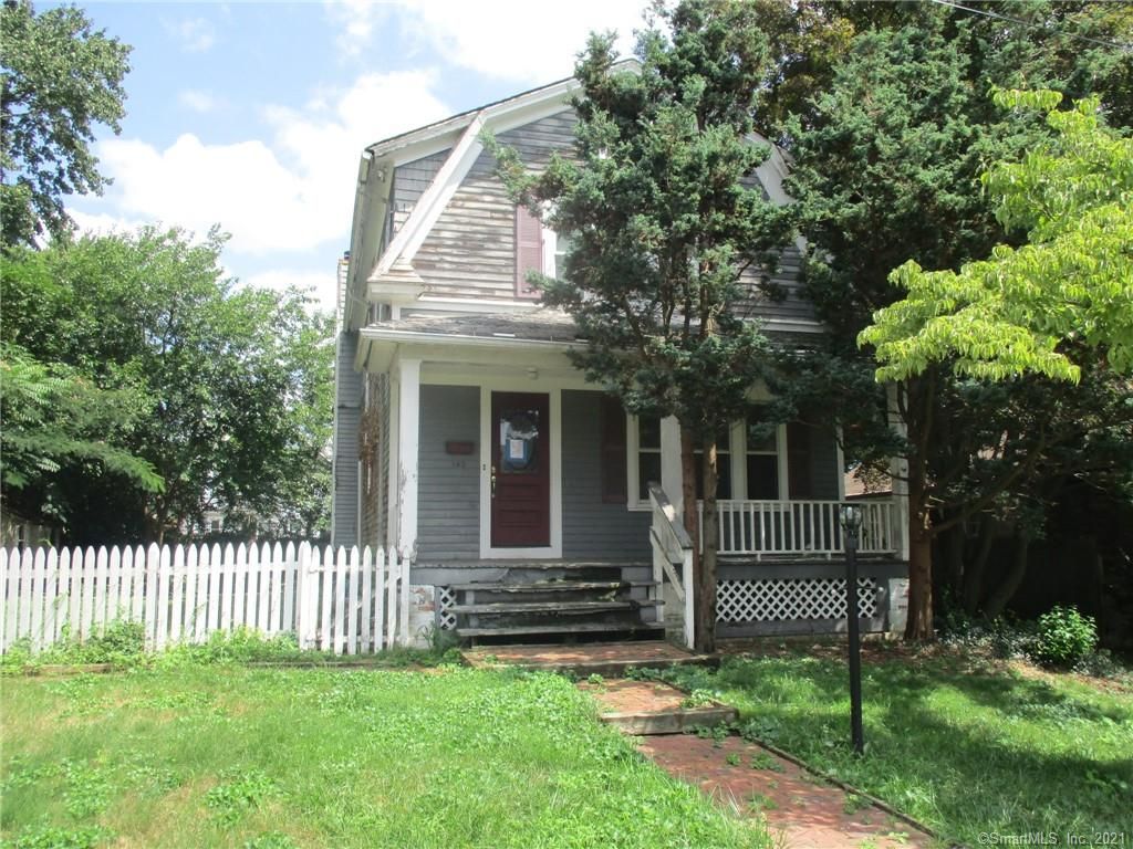140 Wyoming St, Stratford, CT 06614