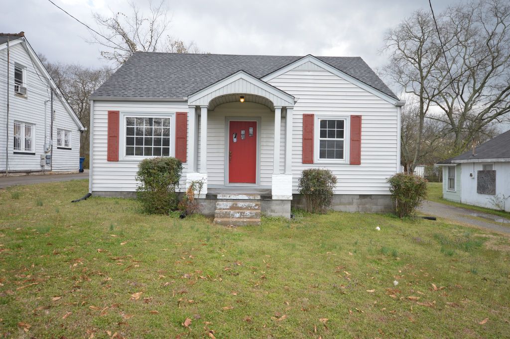 125 Shivel Dr, Hendersonville, TN 2 Bed, 1 Bath Single 125 Shivel Dr, Hendersonville, TN 2 Bed, 1 Bath Single