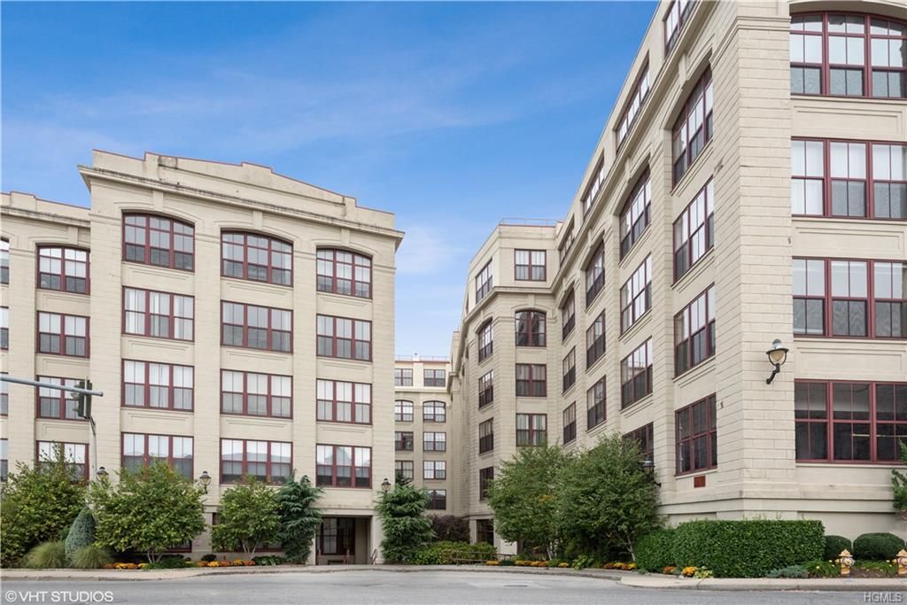 1 Scarsdale Rd 305, Tuckahoe, NY 2 Bed, 2 Bath Condo 22 Photos