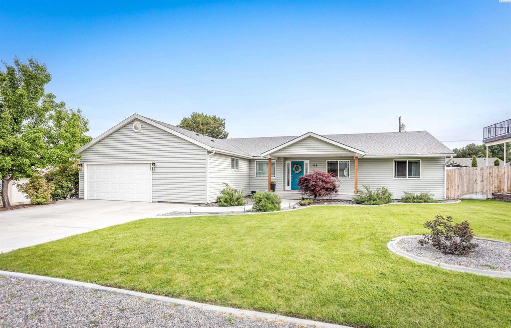 139 Oakland St, Richland, WA 99352