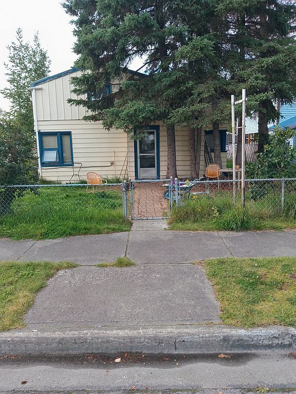 1308 F St, Anchorage, AK 99501
