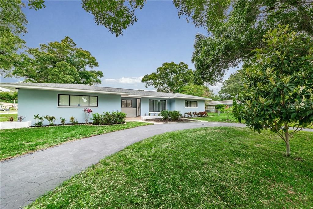 1636 Parkside Dr, Clearwater, FL 33756