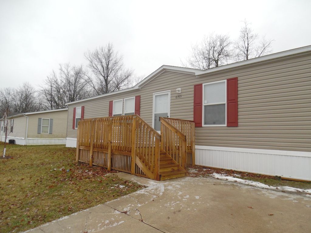 7290 Turnstone Blvd #216, Fort Wayne, IN 46818