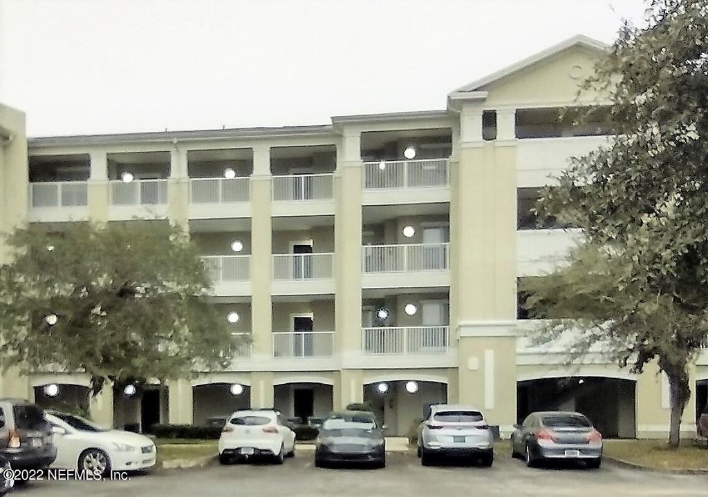 8290 GATE PKWY W UNIT 168, Jacksonville, FL 32216