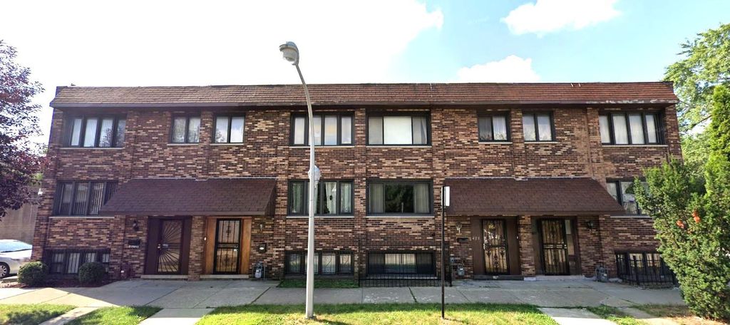 419 W 29th St, Chicago, IL 60616