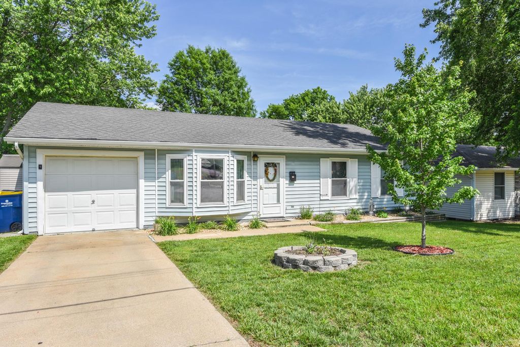 412 Koelling Ave, Union, MO 63084