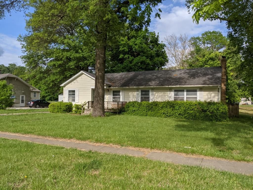 2013 S Broadway St, Pittsburg, KS 66762 Trulia