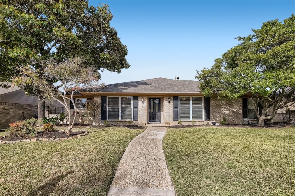 10139 Deermont Trl, Dallas, TX 75243