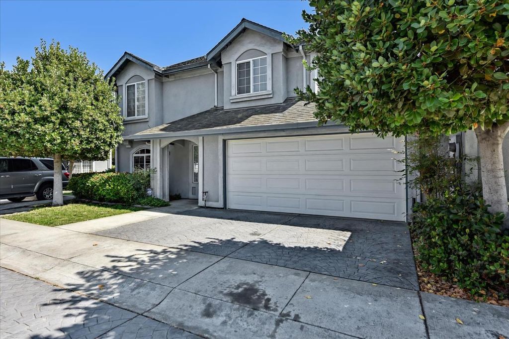 24552 Eden Ave, Hayward, CA 94545