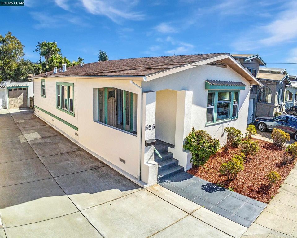 556 41st St, Richmond, CA 94805