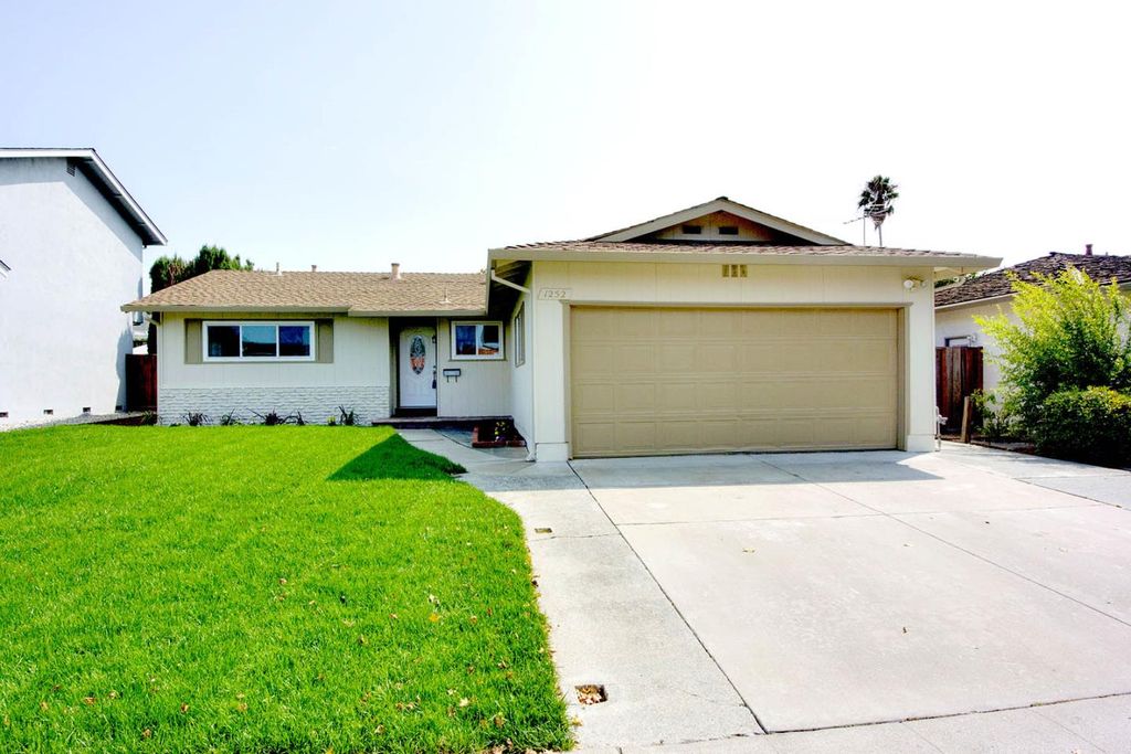 1252 Olympic Dr, Milpitas, CA 95035