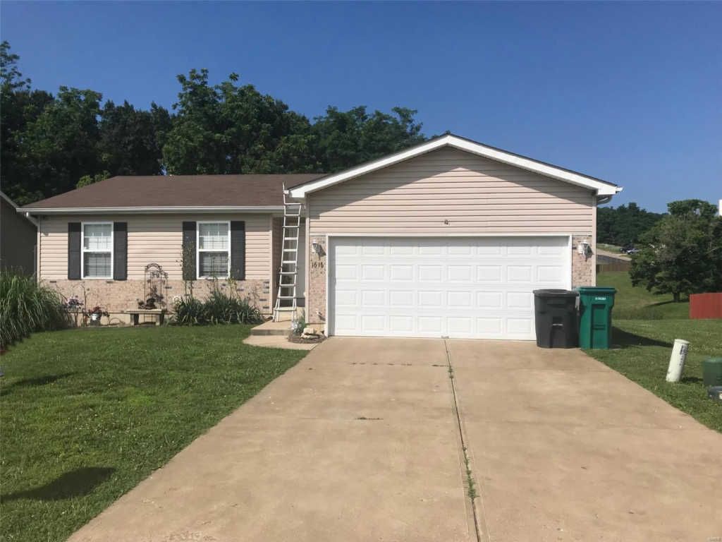 1616 Twelve Oaks Pl, Pevely, MO 63070 Trulia