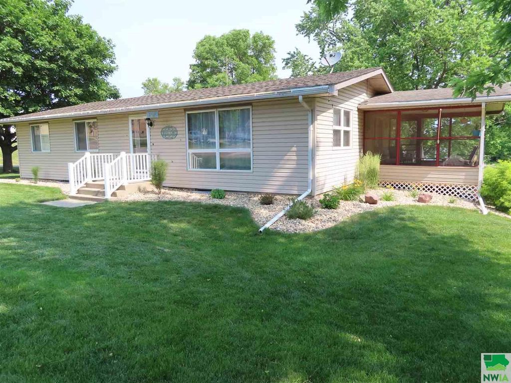 302 4th St, Ireton, IA 51027 Trulia