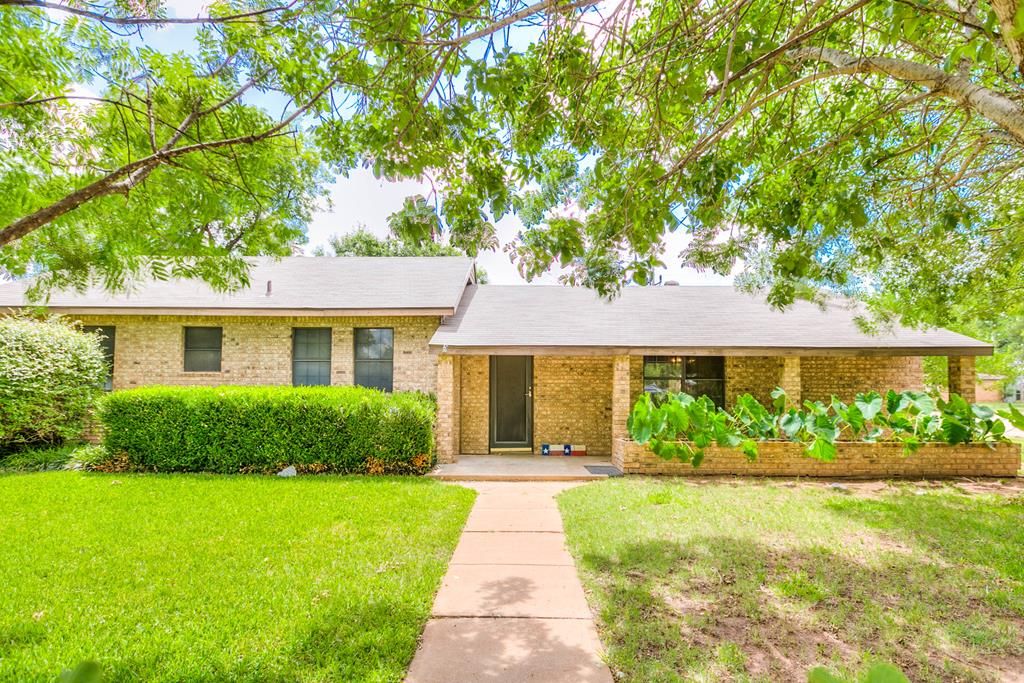 702 S Washington St, Bronte, TX 76933 Trulia