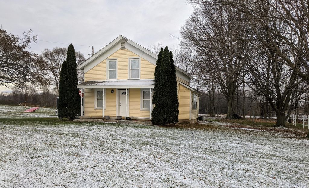 720 Athens Rd, Sherwood, MI 49089