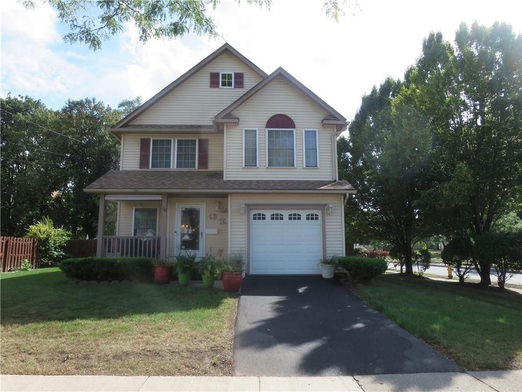 21 Waverly Pl, Rochester, NY 14608