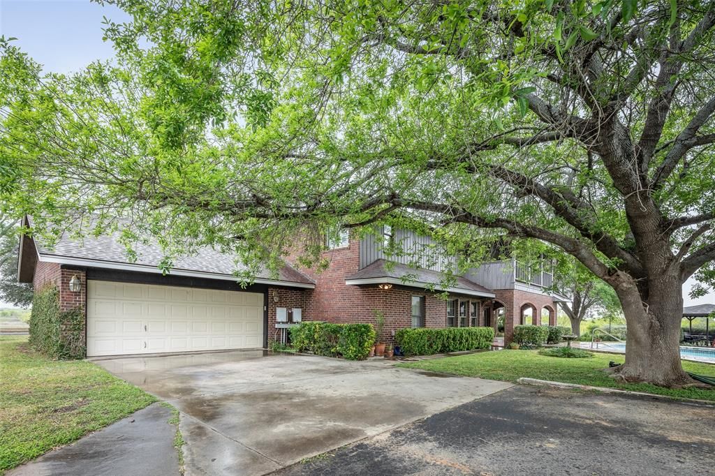 3864 N South Fm 186 Highway Rnch N, Carrizo Springs, TX 78834 4 Bed