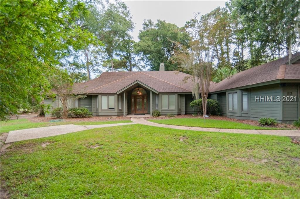 63 Gloucester Rd, Hilton Head Island, SC 29928